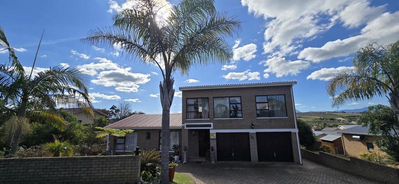 3 Bedroom Property for Sale in Reebok Western Cape